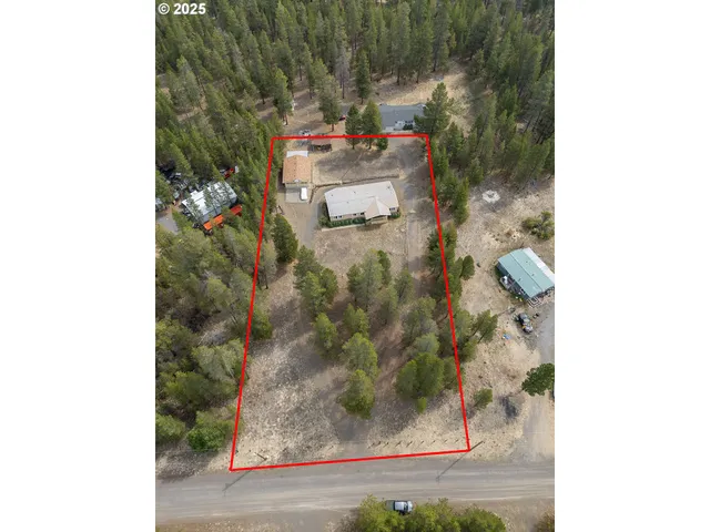 $299,000 | 52128 Stearns Road, La Pine, OR 97739