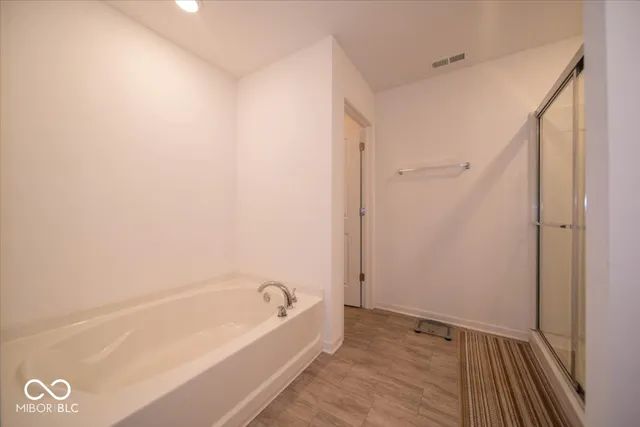 $350,000 | 10518 Quartz Lane, Indianapolis, IN 46235