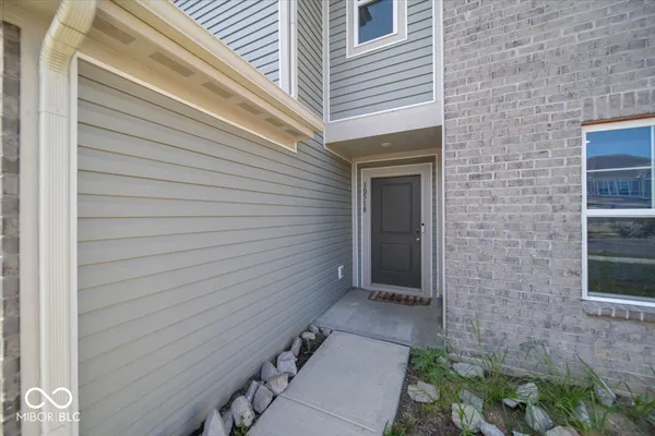 $350,000 | 10518 Quartz Lane, Indianapolis, IN 46235