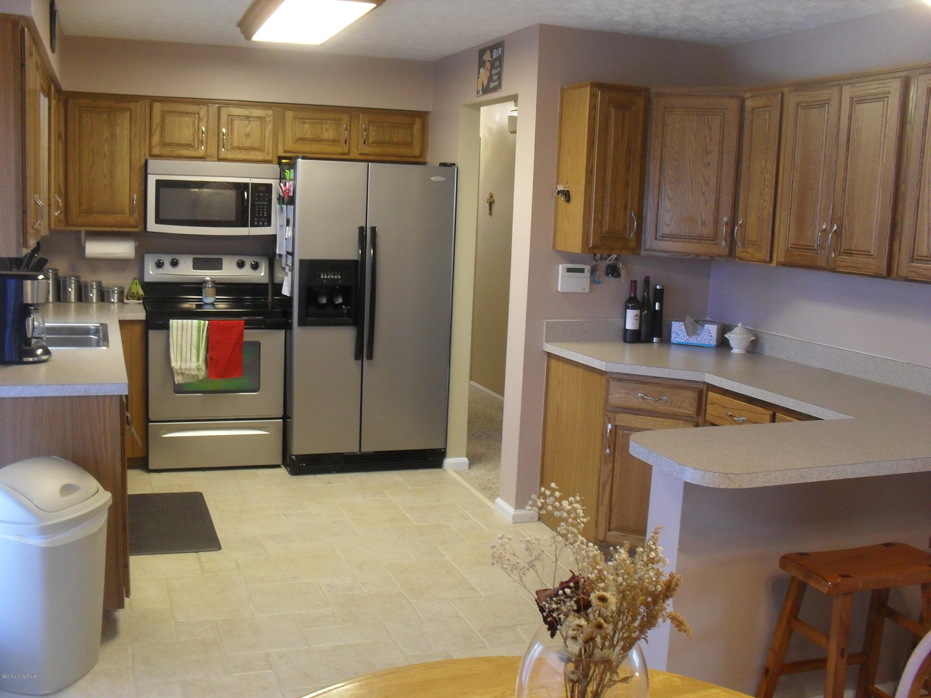 1026 Franelm Road Louisville, KY 40214 - Photo 2 of 43 SDC13722