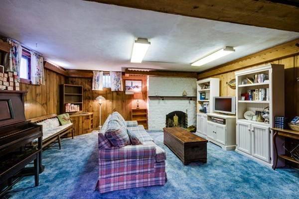 3 Harrington Road Winchester, MA 01890 - Photo 16 of 19