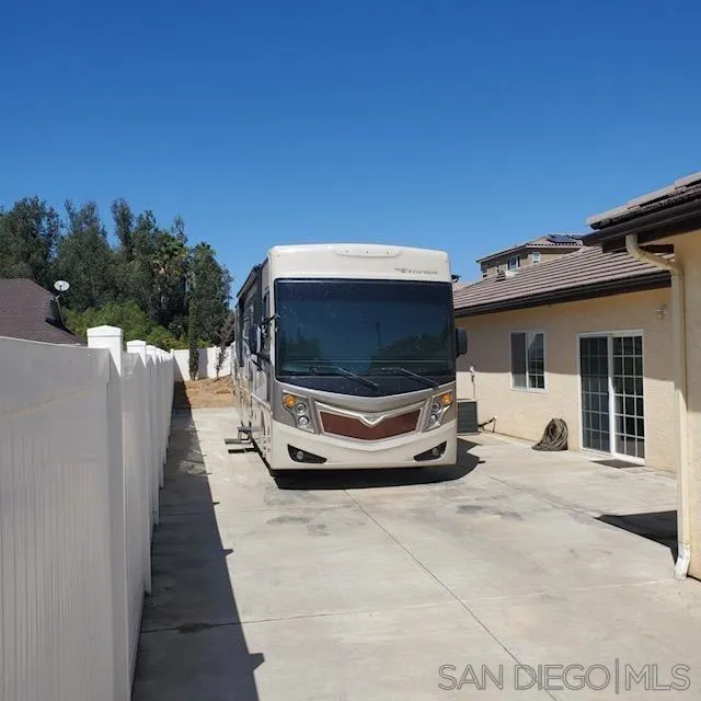 13536 East Lakeview Road Lakeside, CA 92040 - Photo 33 of 38 Gallery Image 33