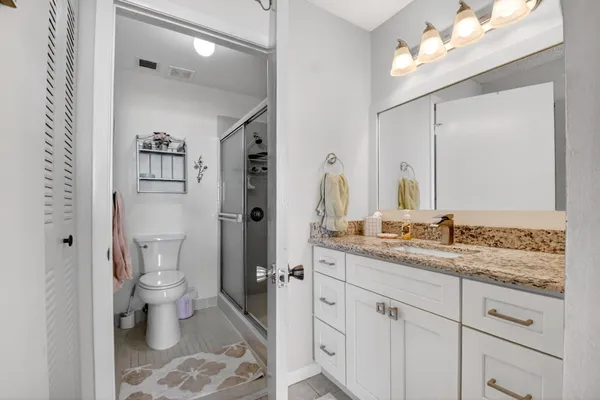 $320,000 | 6 Farnworth Drive, Boynton Beach, FL 33426