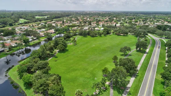 $320,000 | 6 Farnworth Drive, Boynton Beach, FL 33426