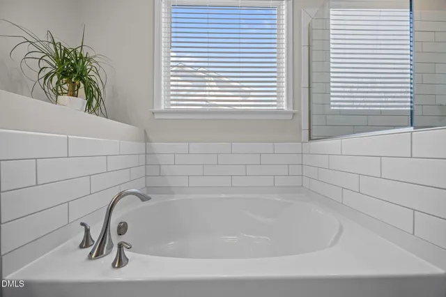 $775,000 | 1449 Commons Ford Place, Apex, NC 27539