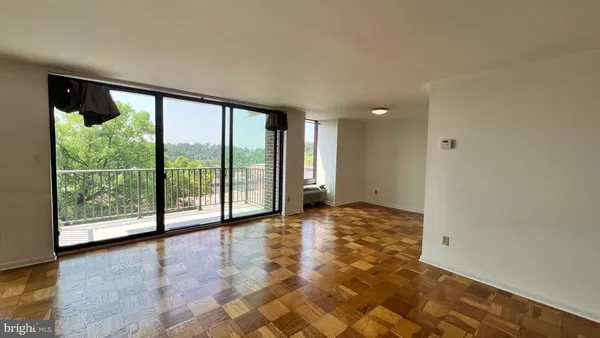 $2,250 | 1510 12th Street North, Unit 503, Arlington, VA 22209