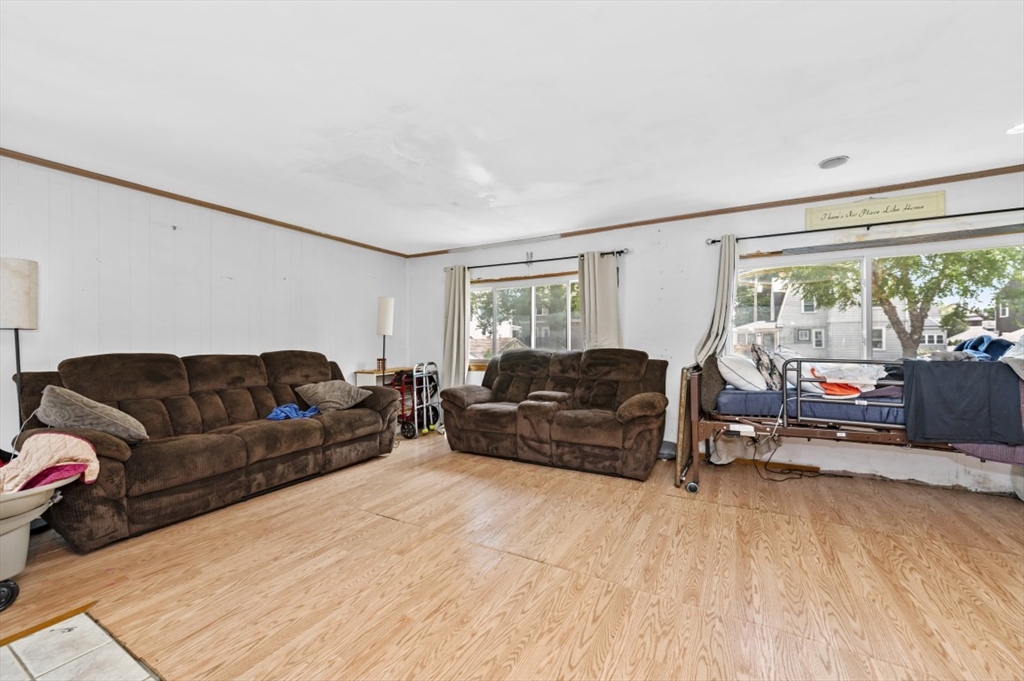 16 Edward Road Watertown, MA 02472 - Photo 12 of 25