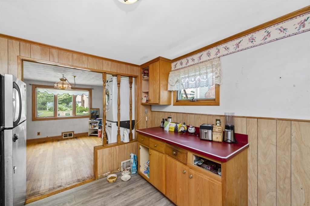 16 Edward Road Watertown, MA 02472 - Photo 14 of 25