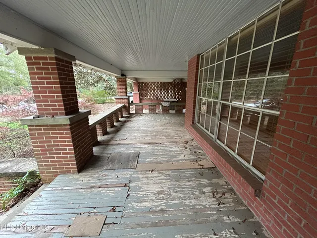 $275,000 | 3607 Highway 43a, Silver Creek, MS 39663