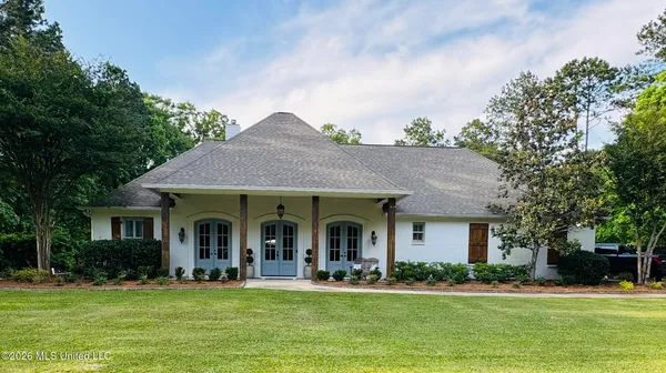 $749,000 | 190 DeerWood Crossing, Canton, MS 39046