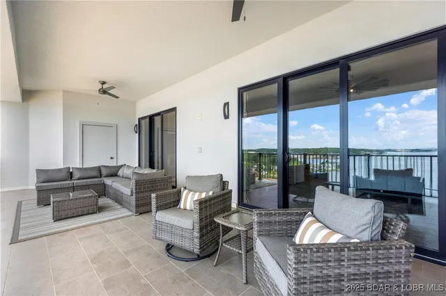 $855,000 | 166 Captiva Drive, Unit 8B, Sunrise Beach, MO 65079