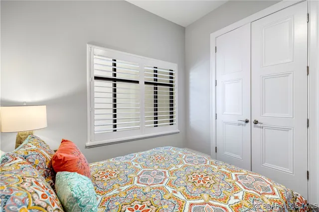 $855,000 | 166 Captiva Drive, Unit 8B, Sunrise Beach, MO 65079