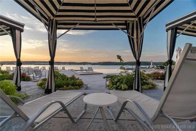 $855,000 | 166 Captiva Drive, Unit 8B, Sunrise Beach, MO 65079