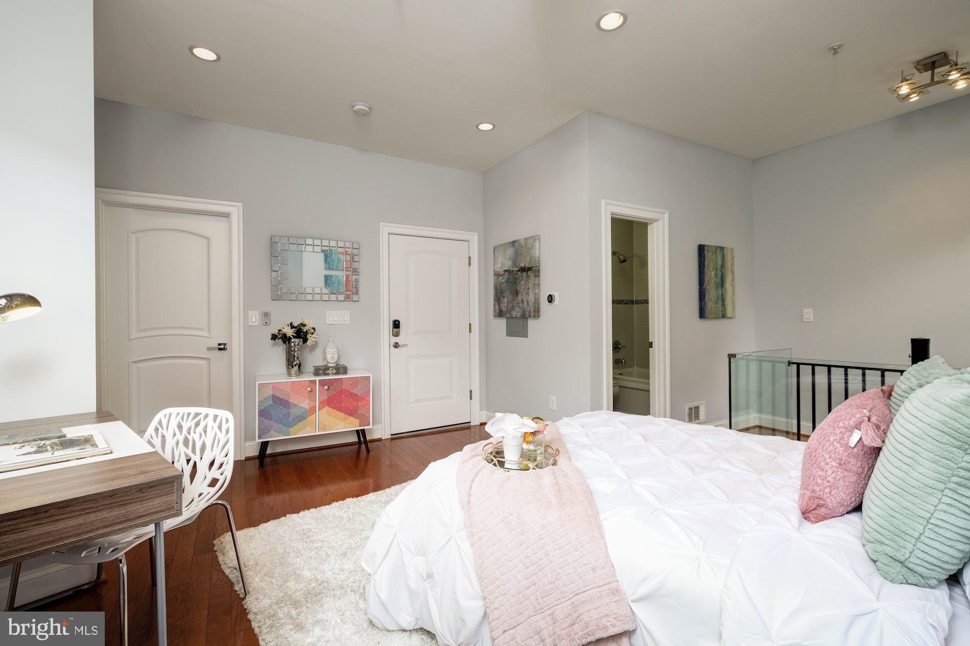 2019 19th Street Northwest, Unit 3 Washington, DC 20009 - Photo 11 of 13