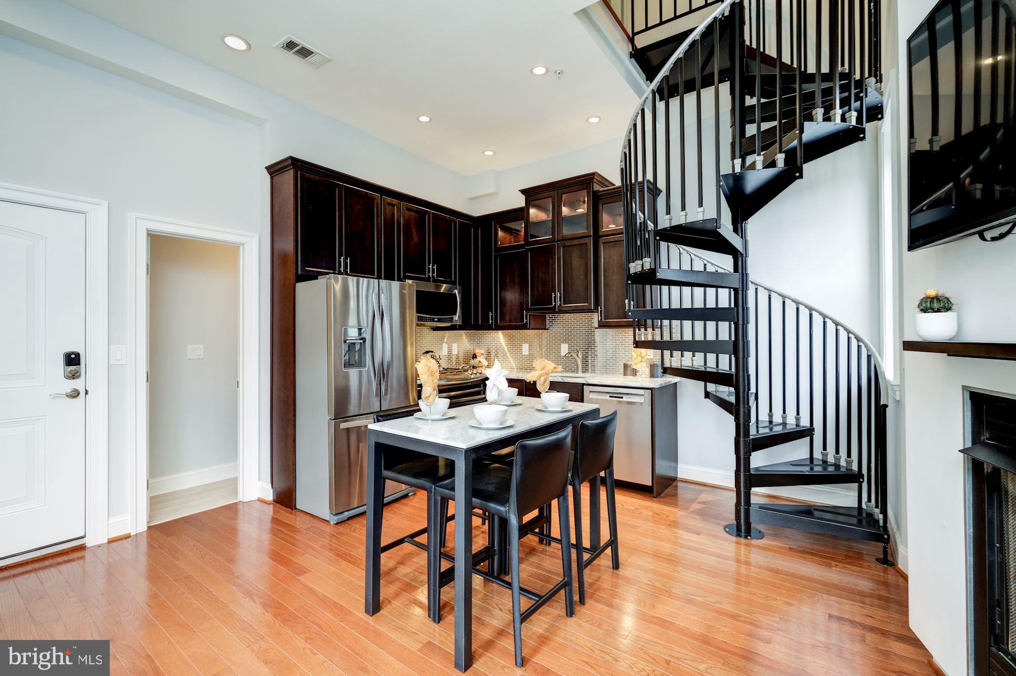 2019 19th Street Northwest, Unit 3 Washington, DC 20009 - Photo 6 of 13