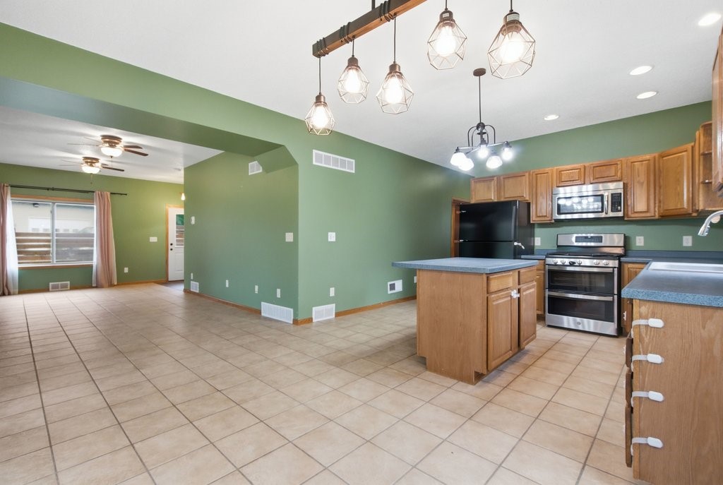 E2387 570th Avenue Menomonie, WI 54751 - Photo 4 of 60