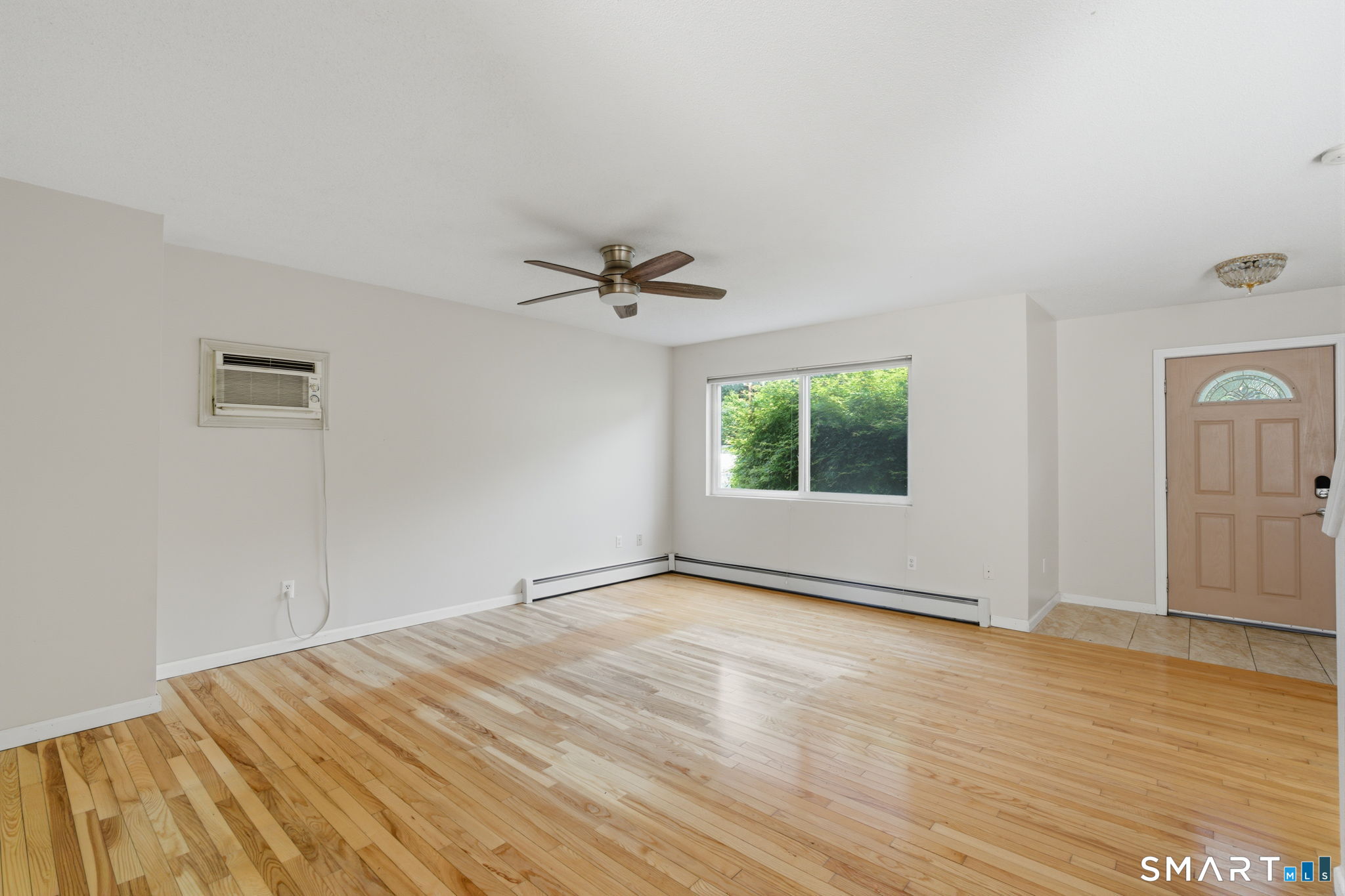 75 Burlington Road Farmington, CT 06085 - Photo 3 of 36