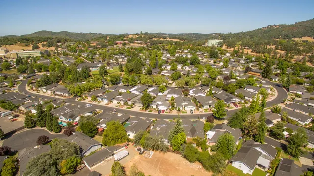 $279,700 | 12660 Red Chestnut Lane, Unit 18, Sonora, CA 95370