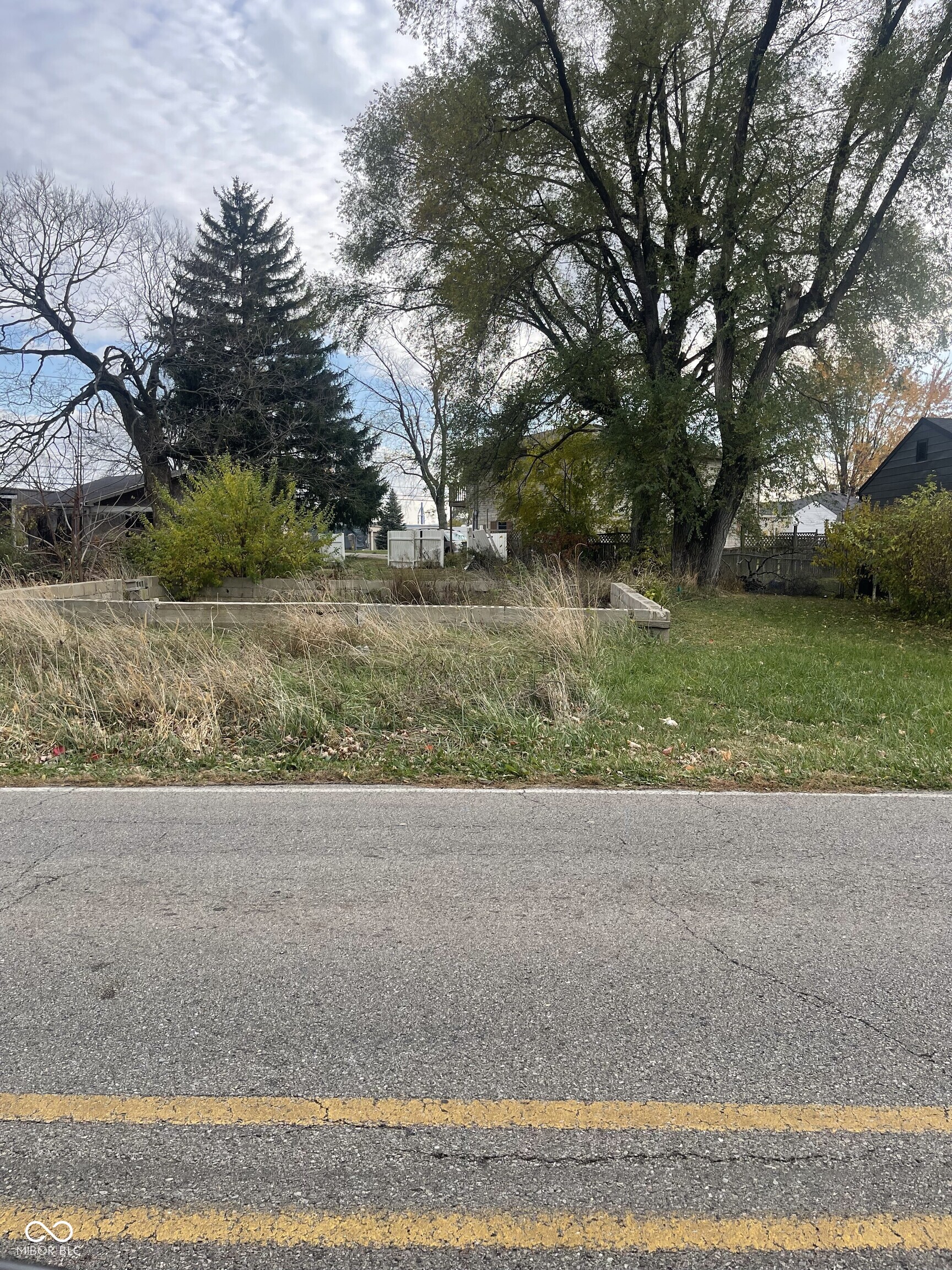 2707 West 26th Street Muncie, IN 47302 - Photo 2 of 2