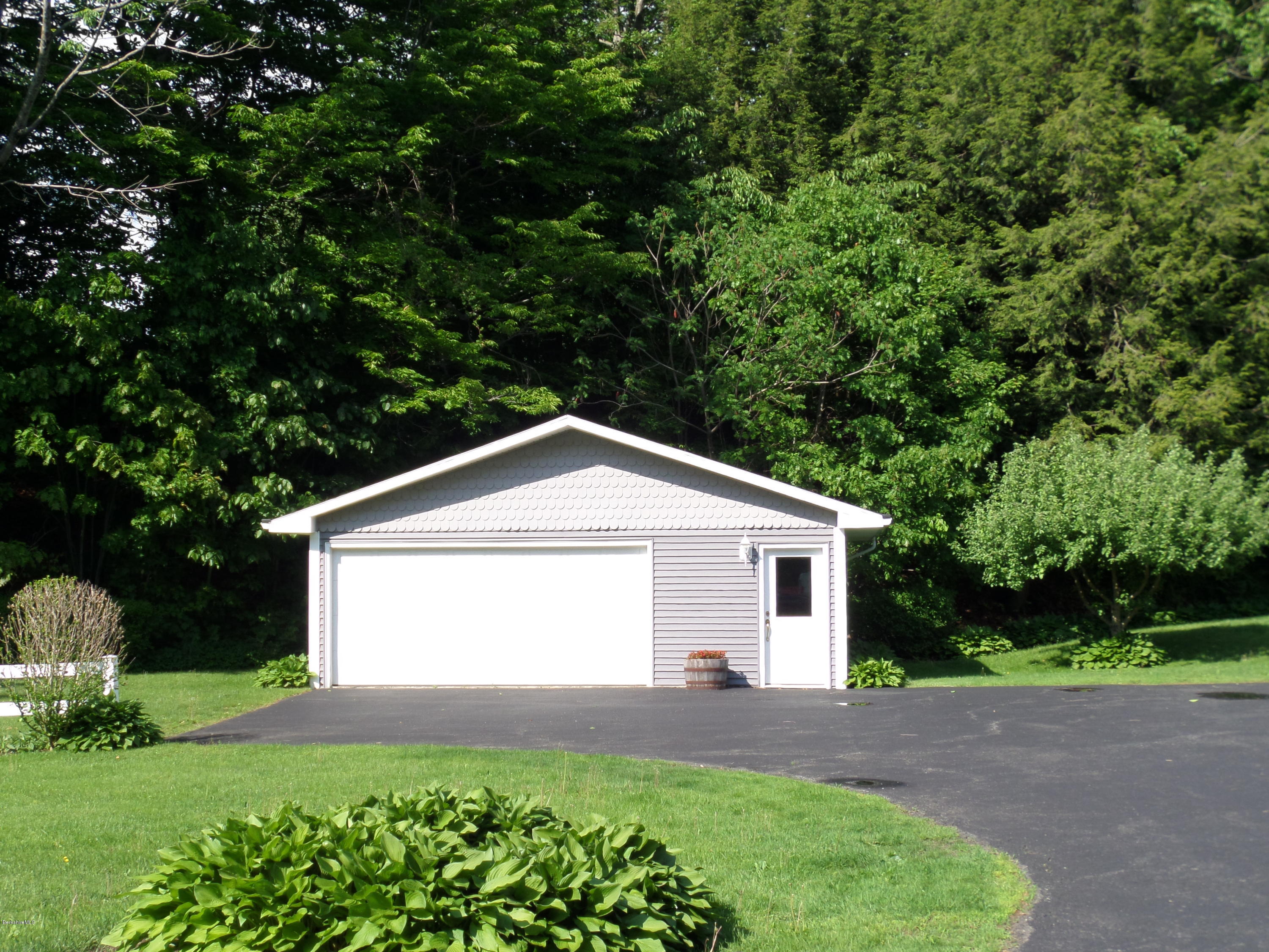 828 Sandmill Road Cheshire, MA 01225 - Photo 22 of 30 Detached exeterior