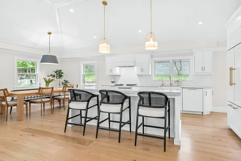 $1,689,000 | 41 Sunset Road, Winchester, MA 01890