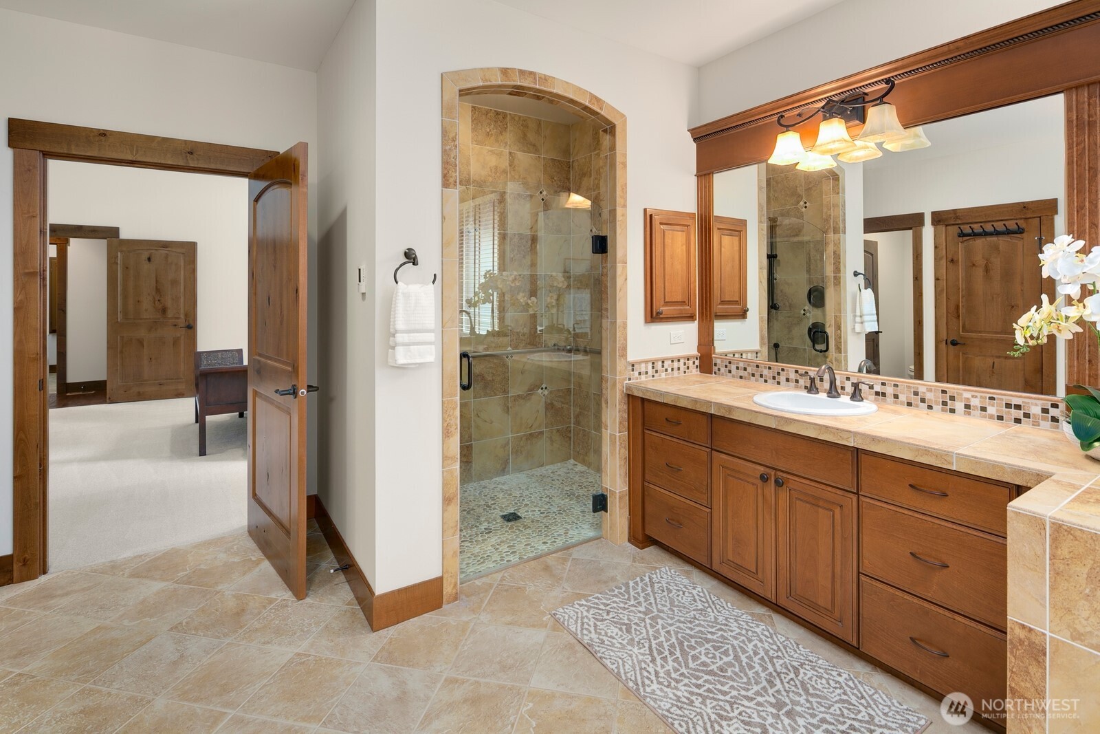 8512 184th Street Southwest Edmonds, WA 98026 - Photo 22 of 33 Gallery Image 22
