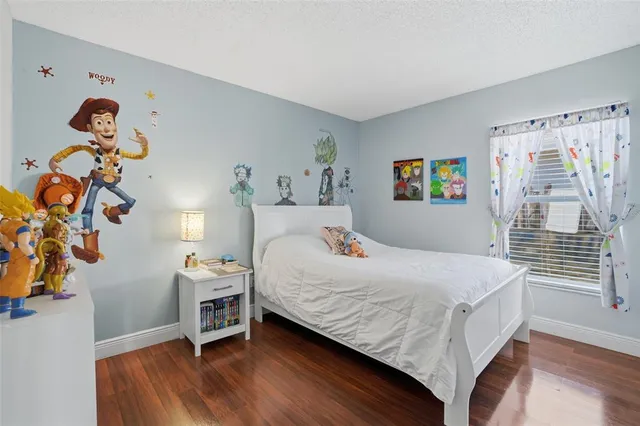 $329,900 | 9760 Violet Drive, Orlando, FL 32824