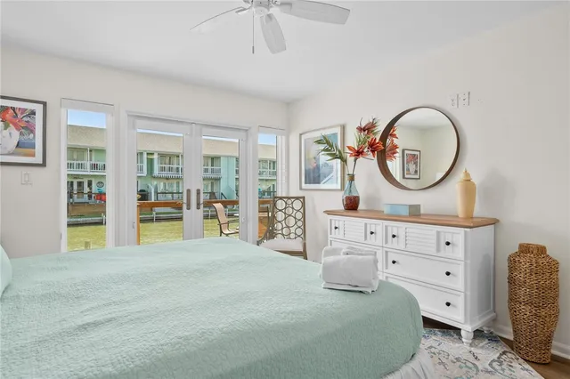 $425,000 | 905 Sandollar Street, Rockport, TX 78382