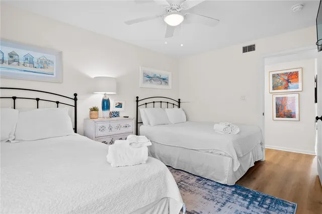 $425,000 | 905 Sandollar Street, Rockport, TX 78382