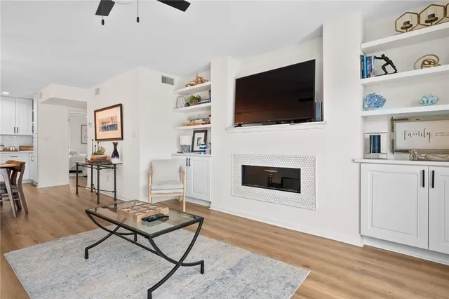 $425,000 | 905 Sandollar Street, Rockport, TX 78382