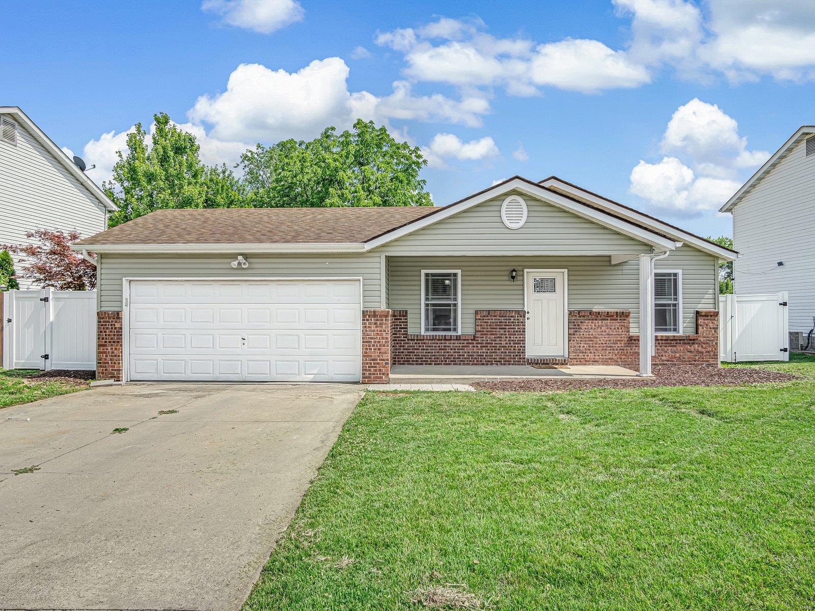 5124 Stephanie Dr  