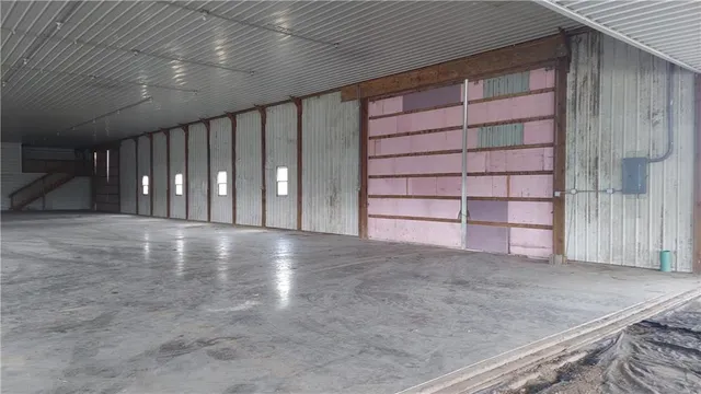 $1,999,950 | 262 East 2100th Road, Wellsville, KS 66092