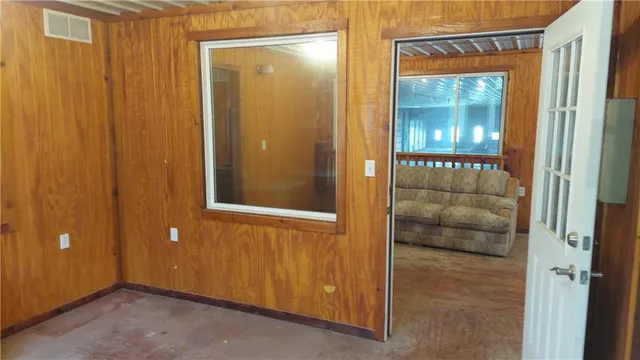 $1,999,950 | 262 East 2100th Road, Wellsville, KS 66092