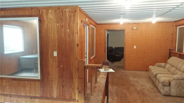 $1,999,950 | 262 East 2100th Road, Wellsville, KS 66092