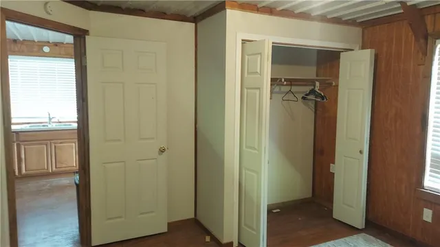 $1,999,950 | 262 East 2100th Road, Wellsville, KS 66092