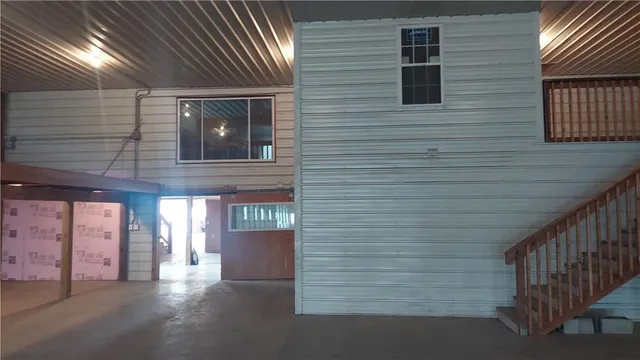 $1,999,950 | 262 East 2100th Road, Wellsville, KS 66092