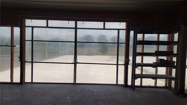 $1,999,950 | 262 East 2100th Road, Wellsville, KS 66092