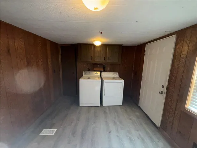 $1,999,950 | 262 East 2100th Road, Wellsville, KS 66092