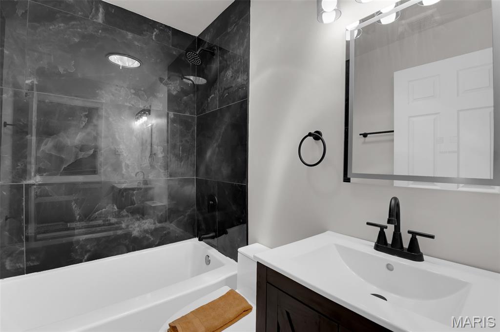 3733 Louis Street St. Louis, MO 63116 - Photo 15 of 30