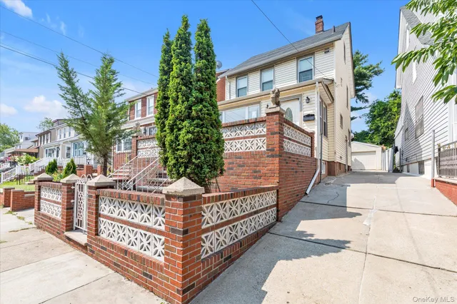 a view of a building with outdoor space