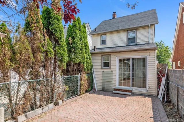 $1,150,000 | 48-18 202nd Street | Auburndale