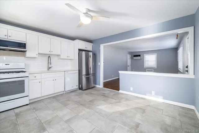 $4,800 | 2280 Brookside Avenue, Wantagh, NY 11793