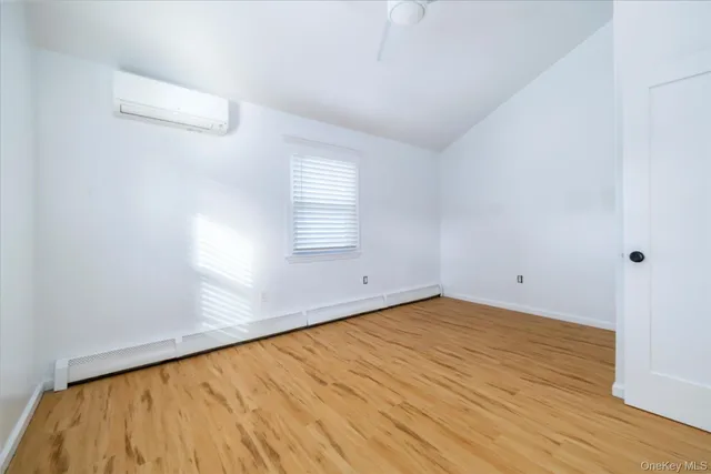 $4,800 | 2280 Brookside Avenue, Wantagh, NY 11793