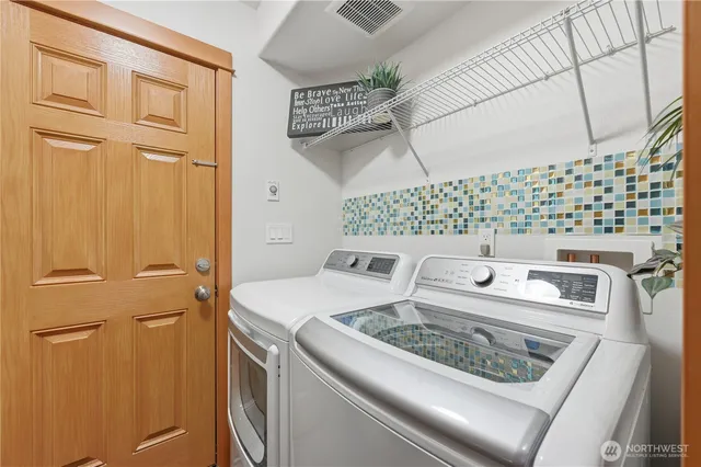 $545,000 | 7109 Rainier Drive, Unit G, Everett, WA 98203