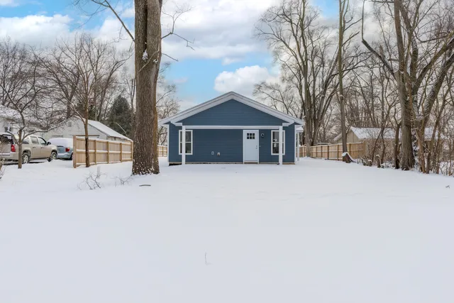 $259,900 | 1910 Ramona Avenue, Portage, MI 49002