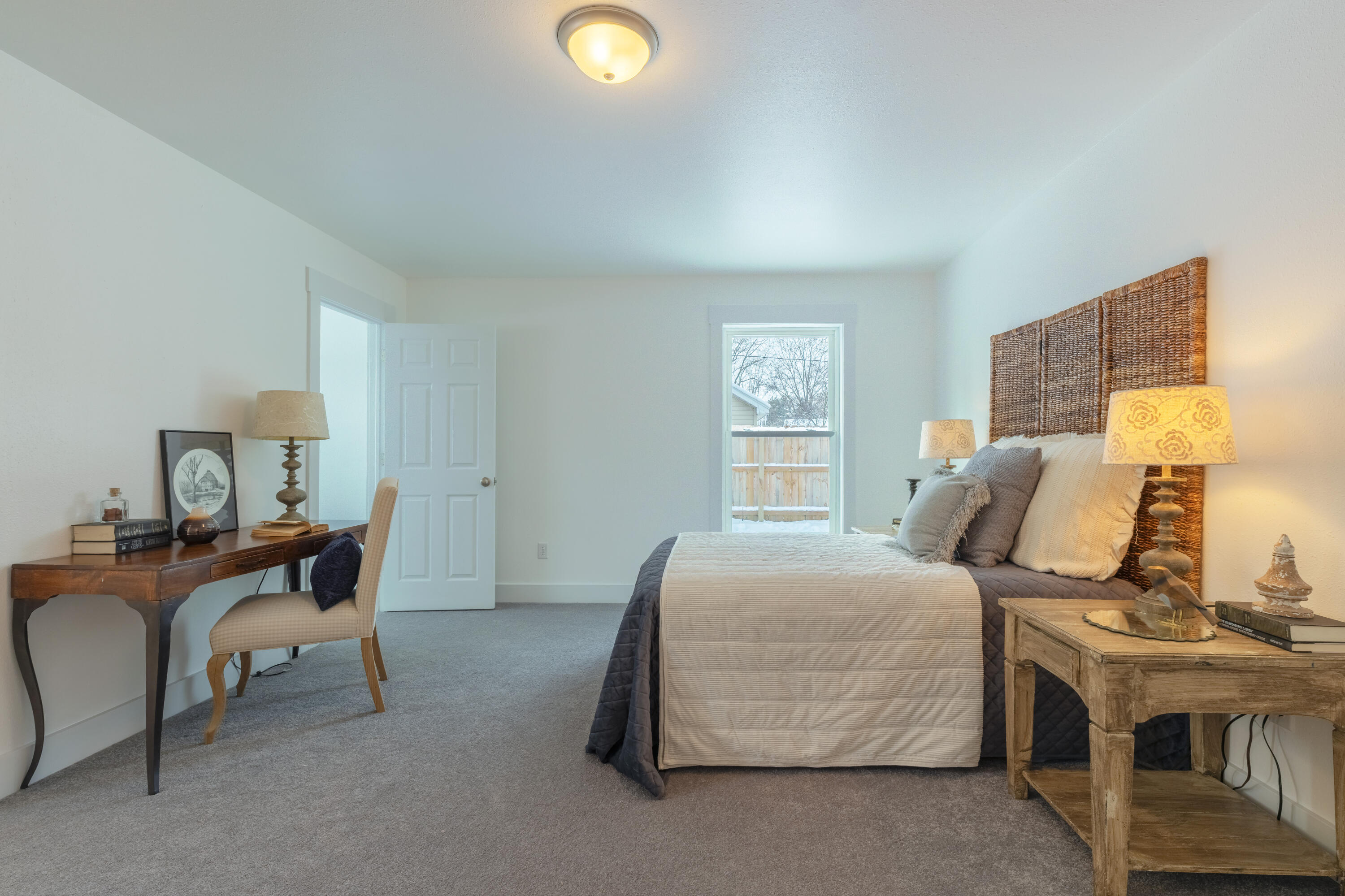 1910 Ramona Avenue Portage, MI 49002 - Photo 14 of 31 Primary Bedroom