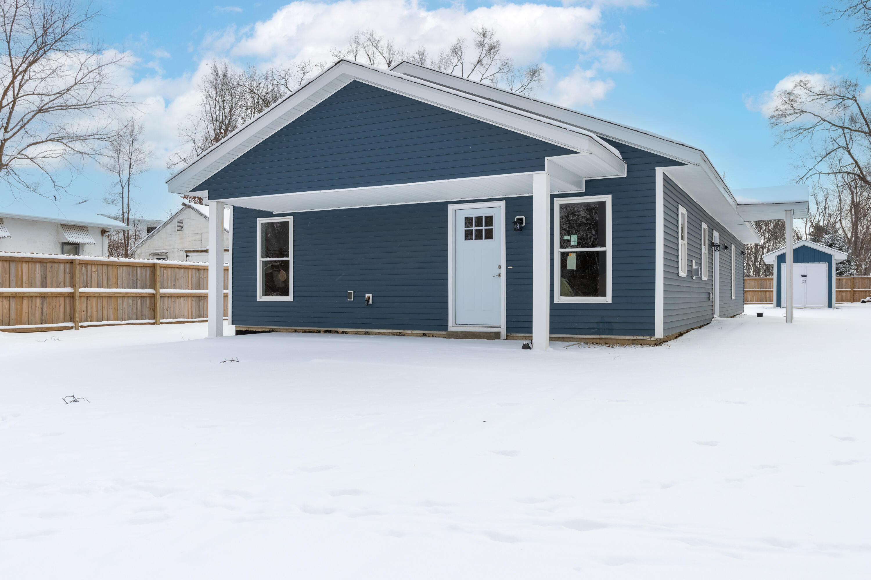 1910 Ramona Avenue Portage, MI 49002 - Photo 29 of 31 Come On In