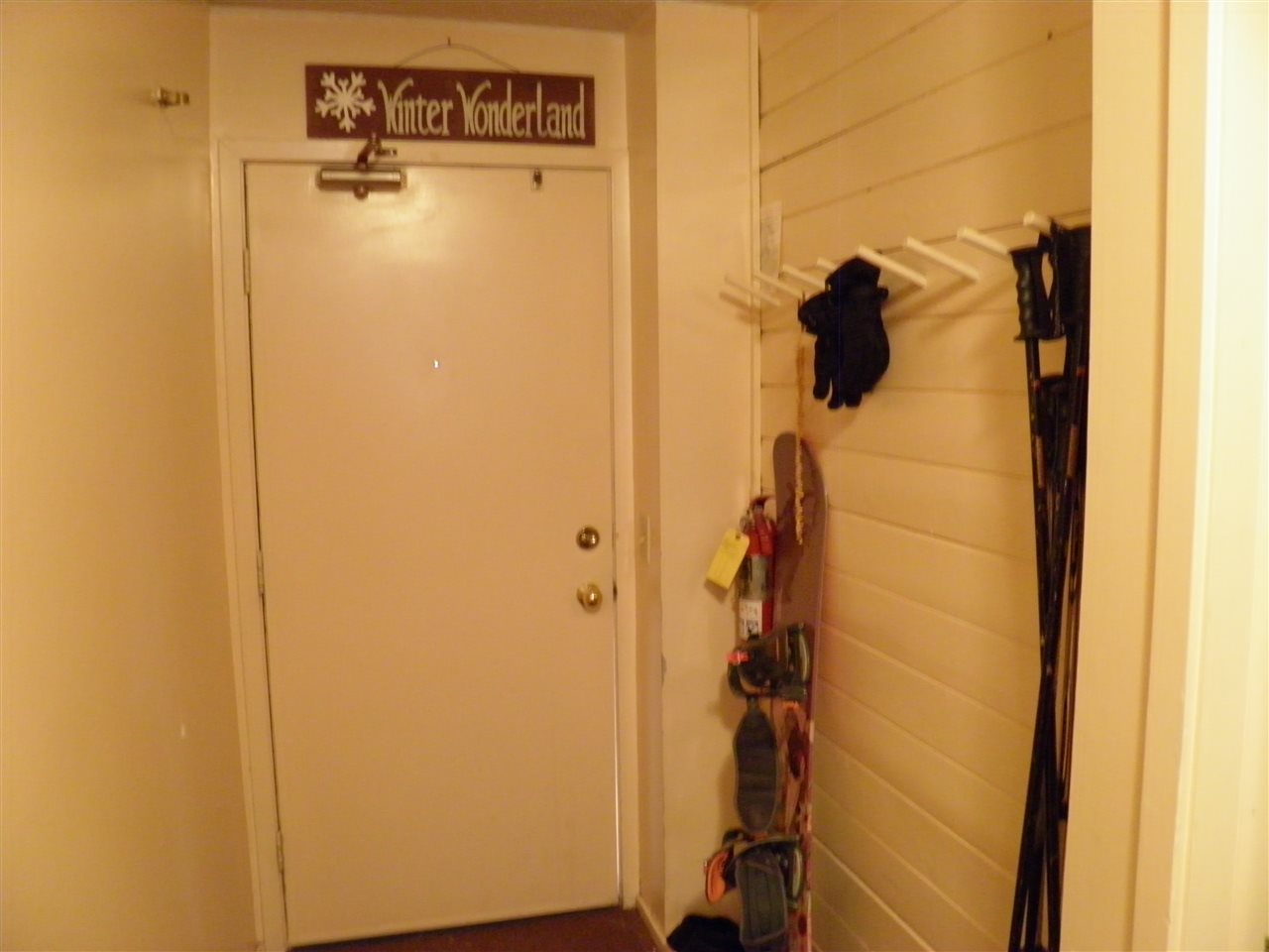 34 Powderhound Road, Unit 35 Warren, VT 05674 - Photo 7 of 9 Gallery Image 7