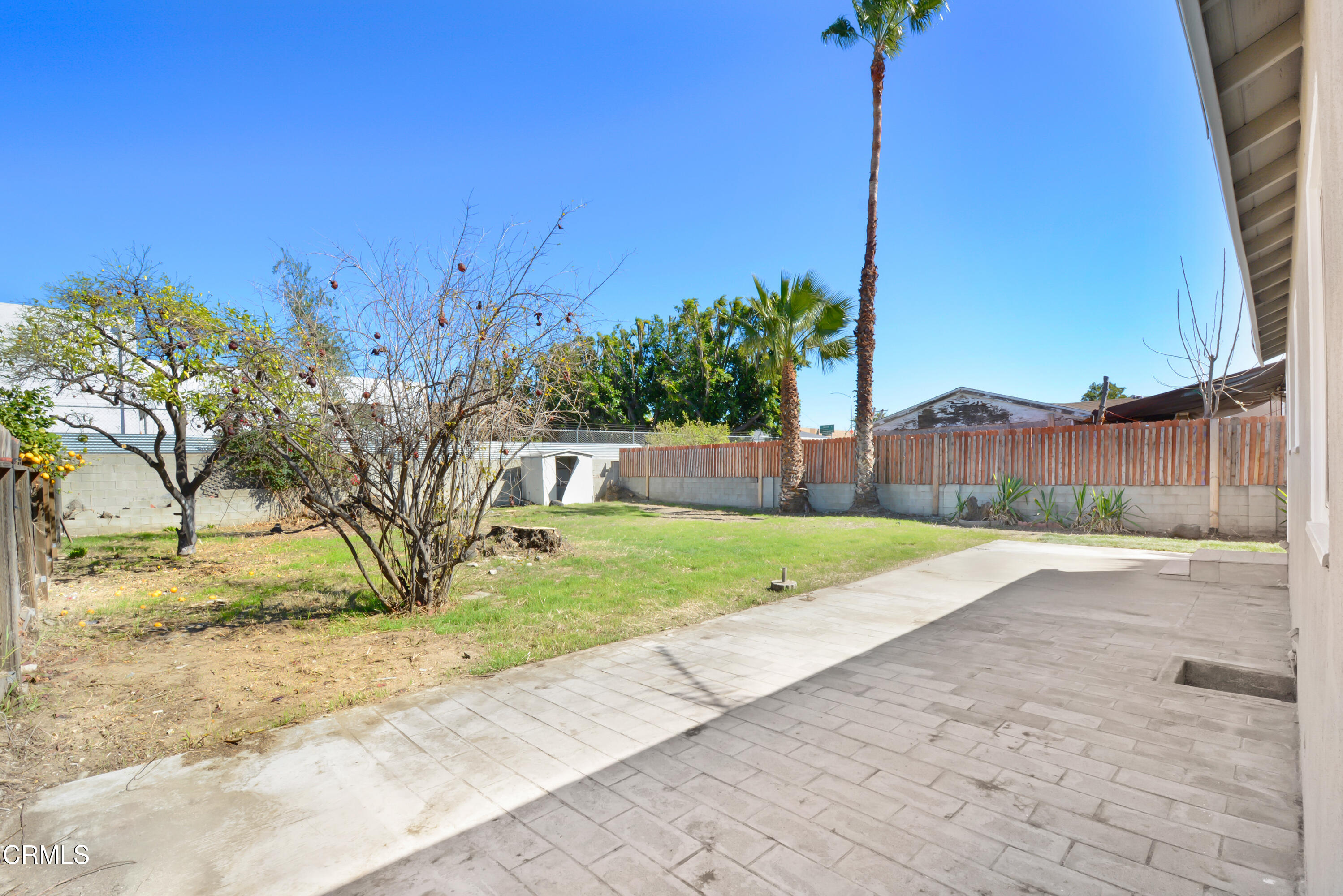 10172 Vena Avenue Arleta, CA 91331 - Photo 5 of 16 _DYS9116