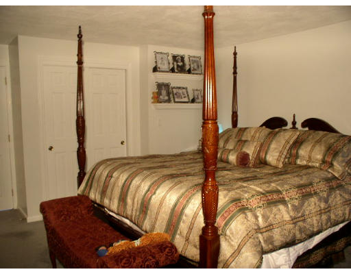 300 Flagg Hill Road Boxborough, MA 01719 - Photo 13 of 17